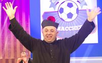 alessandro pili nei panni del parroco don gigi