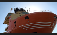 cagliari sbarcati altri 800 migranti polemiche sull accoglienza