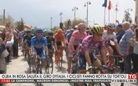 olbia in rosa saluta il giro d italia i ciclisti fanno rotta su tortol