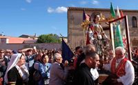 un momento del pellegrinaggio di sant efisio verso pula