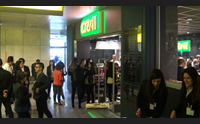 elmas apre il primo supermercato in aeroporto pi servizi per i viaggiatori