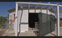 arbatax il cantiere con la terra locale un bar costruito in ladiri