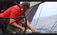 vela a porto cervo spettacolo con i monoscafi di russell coutts