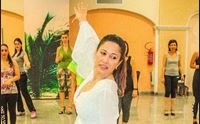 tamara nella sua scuola di ballo