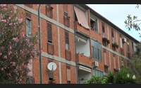 sassari donna vola gi dal balcone in manette il convivente