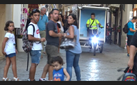 alghero pulizia in bici nel centro storico ecco i risci ecologici