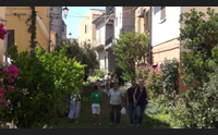 arzachena il mese di settembre porta in dono estate in fiore
