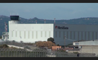 olbia incidente sul lavoro nell hangar meridiana grave operaio di 58 anni