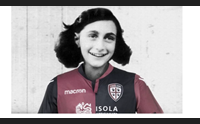 cagliari anna frank indossa la maglia rossobl i tifosi si dividono
