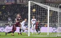 obi segna il secondo gol del torino infliggendo l ennesima sconfitta al cagliari