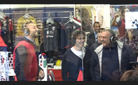 cagliari samp pavoletti da radiolina chiama i tifosi insieme si vince