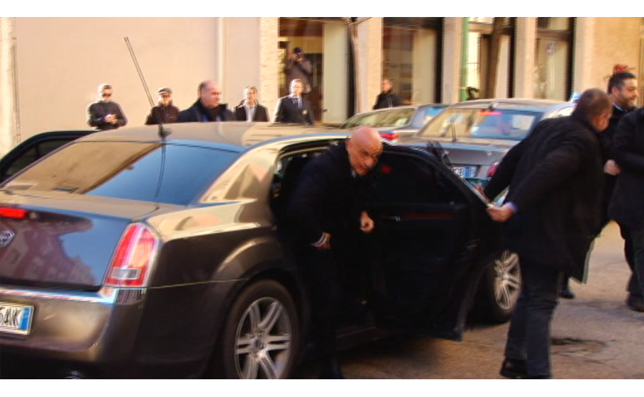 Attentati Ai Sindaci Minniti Nuoro Patti Territoriali Per