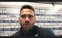 cagliari ancora arbitro e var a crotone un pari e mille polemiche