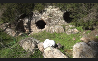 l assalto dei maleducati a nuoro rifiuti anche nei siti archeologici