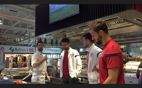 cagliari i rossobl dall area di rigore ai fornelli con lo chef