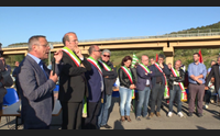 bari sardo la protesta dei sindaci per il cantiere chiuso nella ss 125