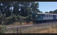 oristano betoniera bloccata sui binari l autista sfonda la barriera