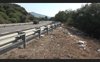 nuoro olbia cumuli di rifiuti lungo strada un brutto spettacolo