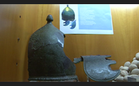 oristano in mostra un elmo romano reperto della battaglia di cornus