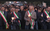 macomer 3000 fiaccole per manuel mai pi tragedie del genere