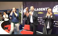 salvini a olbia bagno di folla tra la gente la lega pronta a governare