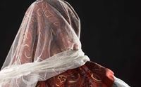 particolare dell abito di meana sardo