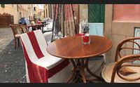 shopping natalizio nel salotto buono la sfida dei negozietti