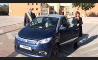 elmas al top della differenziata la signora marina vince l auto ellettrica