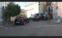 talana allarme bomba per un finto ordigno bottiglie d acqua