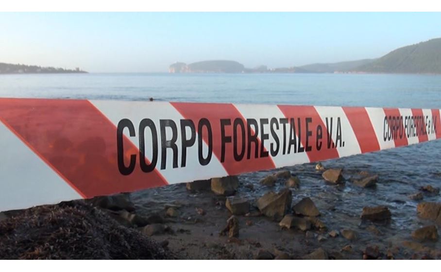 Alghero Ritrovato Uno Scheletro Nella Spiaggia Di Mugoni