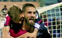 barella e pavoletti in cagliari empoli