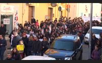 io sto con i pastori a nuoro serrata generale e migliaia in piazza