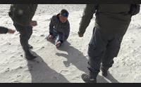 trappole in spiaggia aiutateci a trovare questo criminale