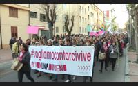 romina siamo noi a nuoro migliaia in piazza contro i femminicidi