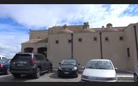 cagliari san lorenzo al buoncammino fra rifiuti e il muro della vergogna