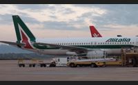 air italy ore decisive la regione al vettore il 90 per cento delle rotte