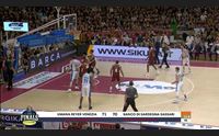 basket playoff scudetto venezia si aggiudica gara1 finale 72 a 70