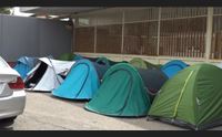 cagliari in tenda aspettando vasco noi accampati per la prima fila