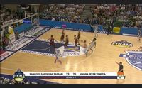 basket dinamo battuta da venezia in gara3 della finale scudetto