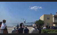 alghero incendio a fertilia le fiamme hanno lambito le case