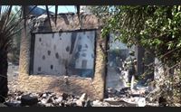 l incendio sulla 131 dcn disastro a siniscola distrutte case e aziende