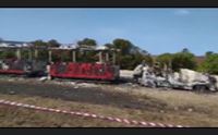 asinara il trenino turistico distrutto da un attentato incendiario
