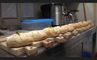 san pantaleo cucina sostenibile tra pecora grigliata e casizzolu