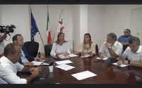 porto canale luned la firma dell accordo per la cassa integrazione