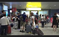 turismo la stagione tiene boom a luglio bene agosto crescono gli stranieri