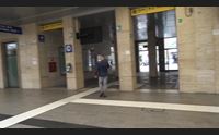 nativit fra i binari a cagliari un insolito presepe dentro la stazione