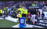 il cagliari regge solo un tempo nella ripresa domina la juve finisce 4 0