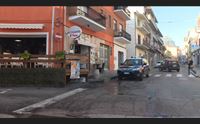 bari sardo la morte dopo una spinta torna a casa il presunto colpevole