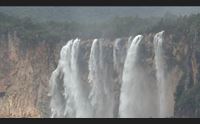 ulassai nella cascata di lequarci visitatori da tutta l isola