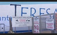 santa teresa gallura autisti senza nave ritornano a casa in barca